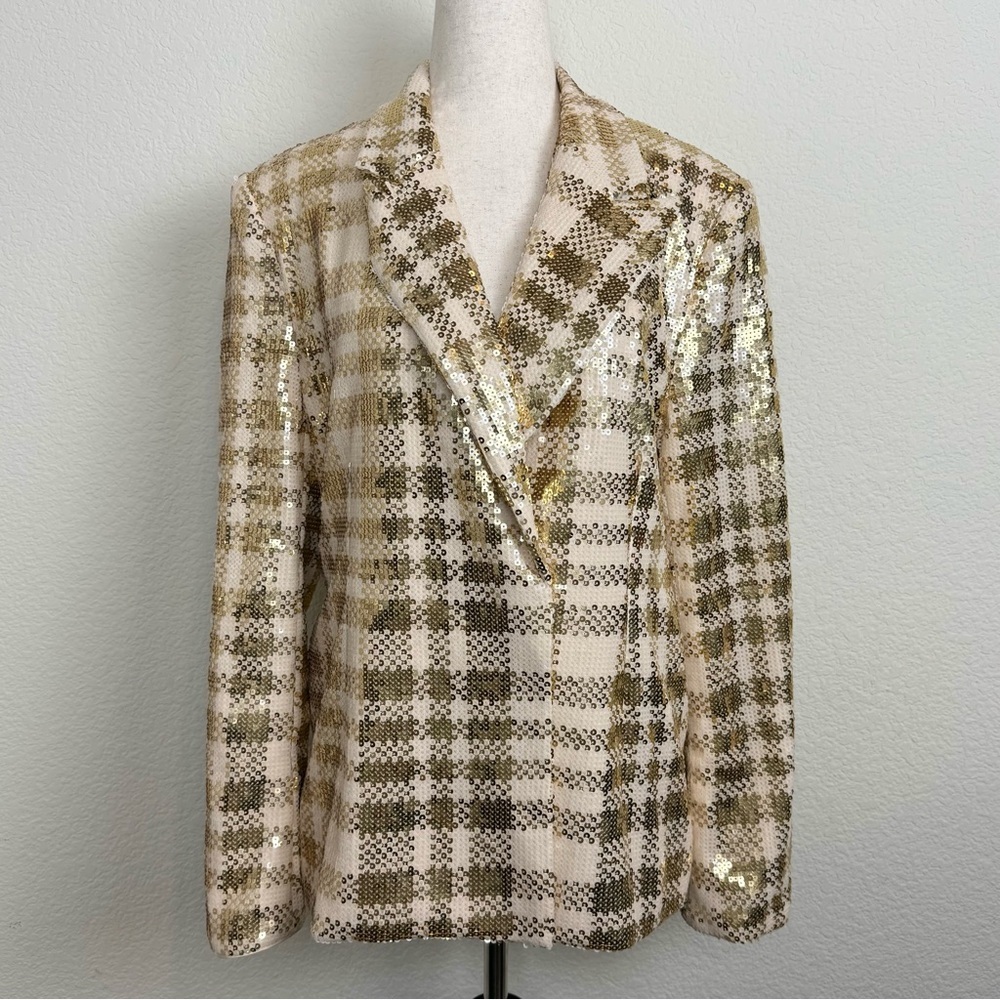 Ivy City Co Blanche Blazer Gold Sequin Jacket - Picture 5 of 16